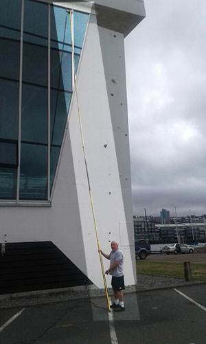 Window Cleaner with long polewasher